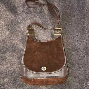 Vintage Leather/suede Coach shoulder bag...